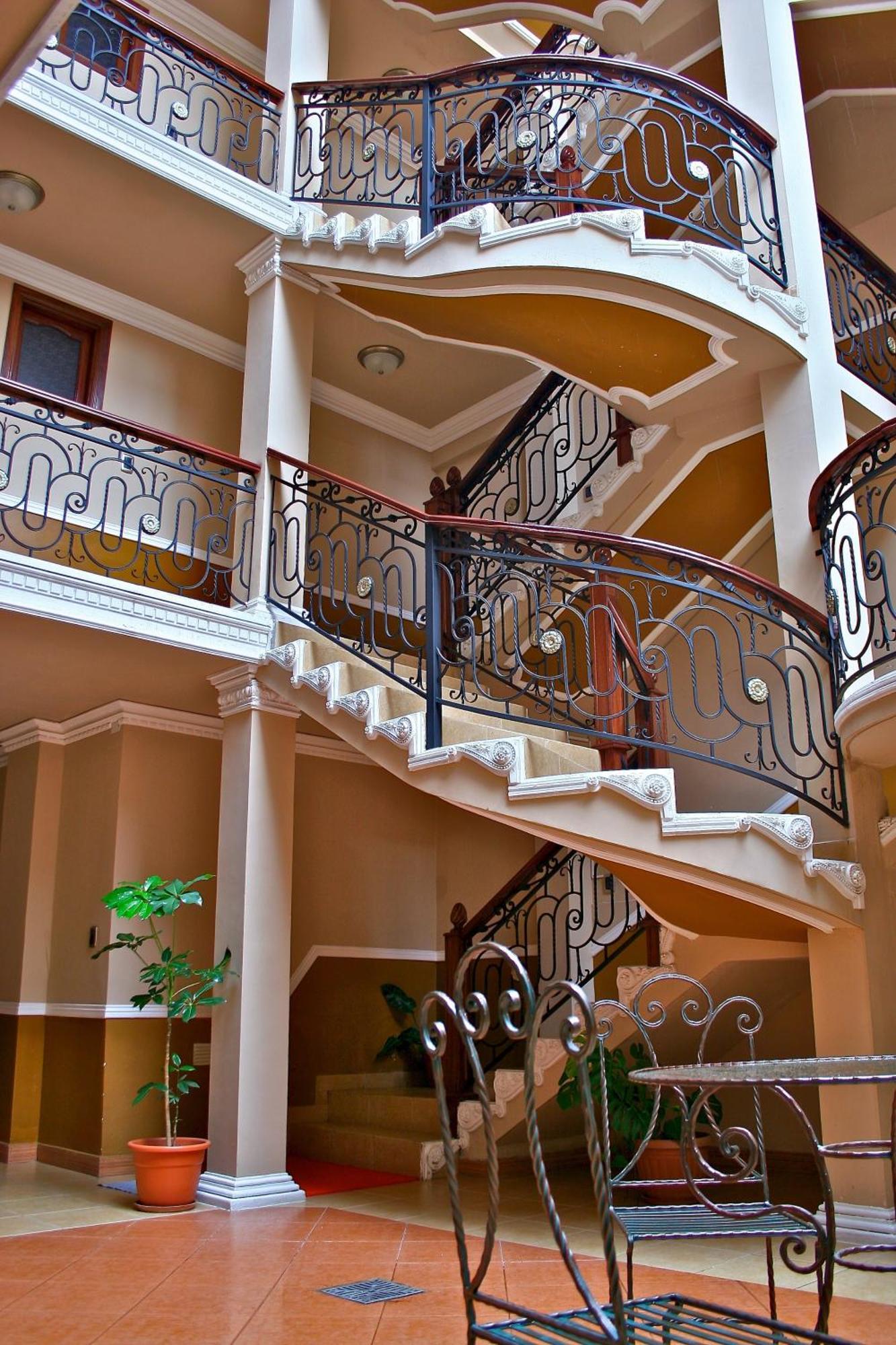San Marino Royal Hotel Sucre Exteriör bild