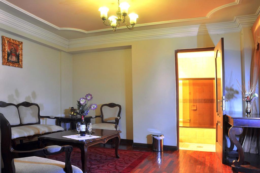 San Marino Royal Hotel Sucre Exteriör bild